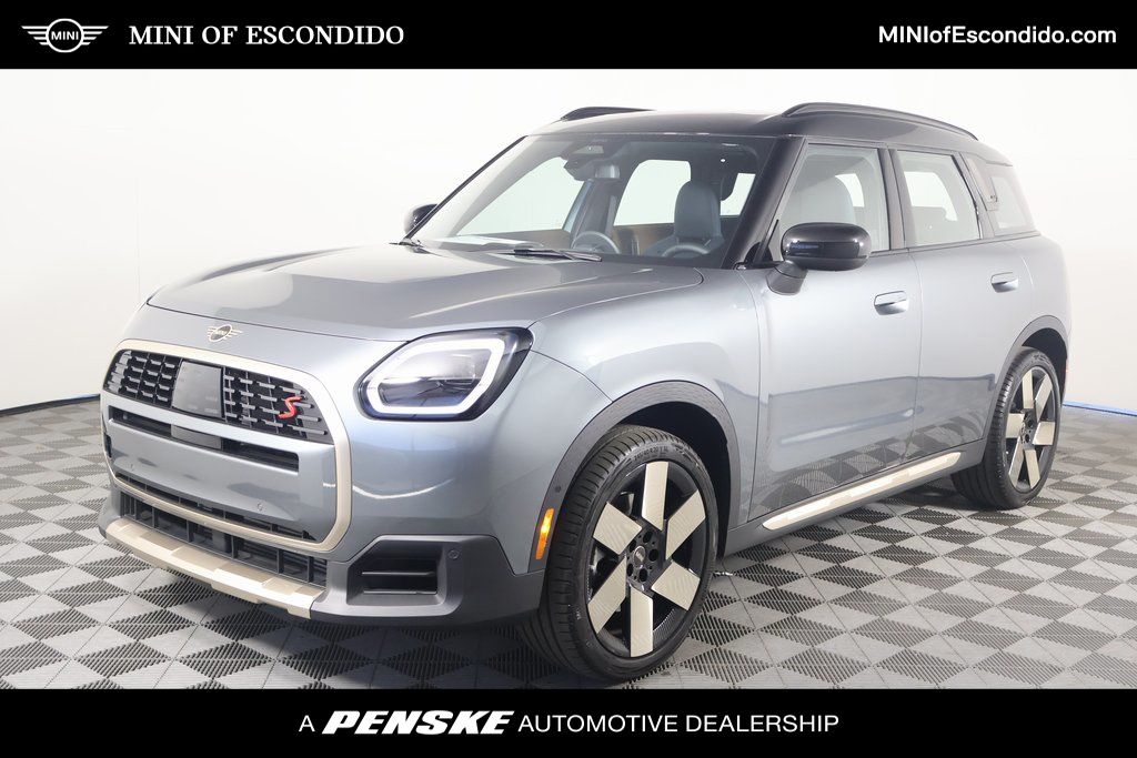 2025 MINI Cooper Countryman Base -
                Escondido, CA