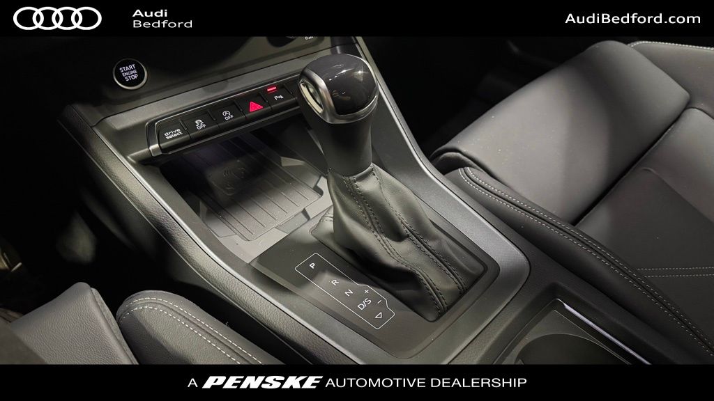 Thumbnail: 2025 Audi Q3 - 18