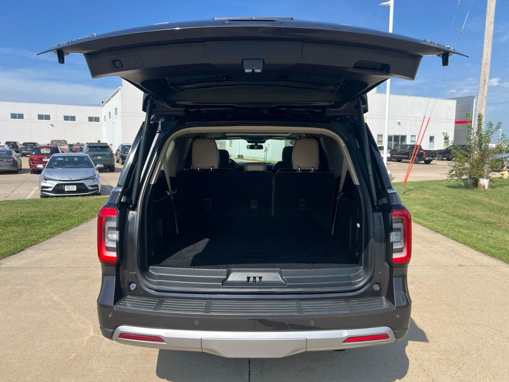 Used 2024 Ford Expedition Max SUV