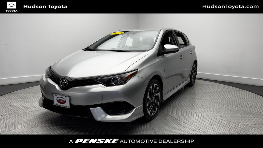 2017 Toyota Corolla iM Base -
                  Jersey City, NJ