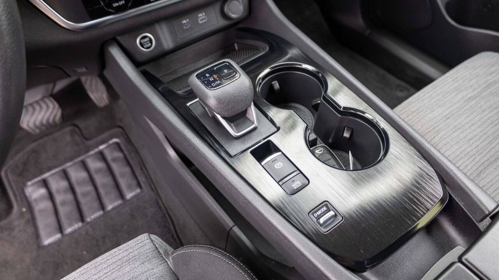 Used 2023 Nissan Rogue SV 4D Sport Utility