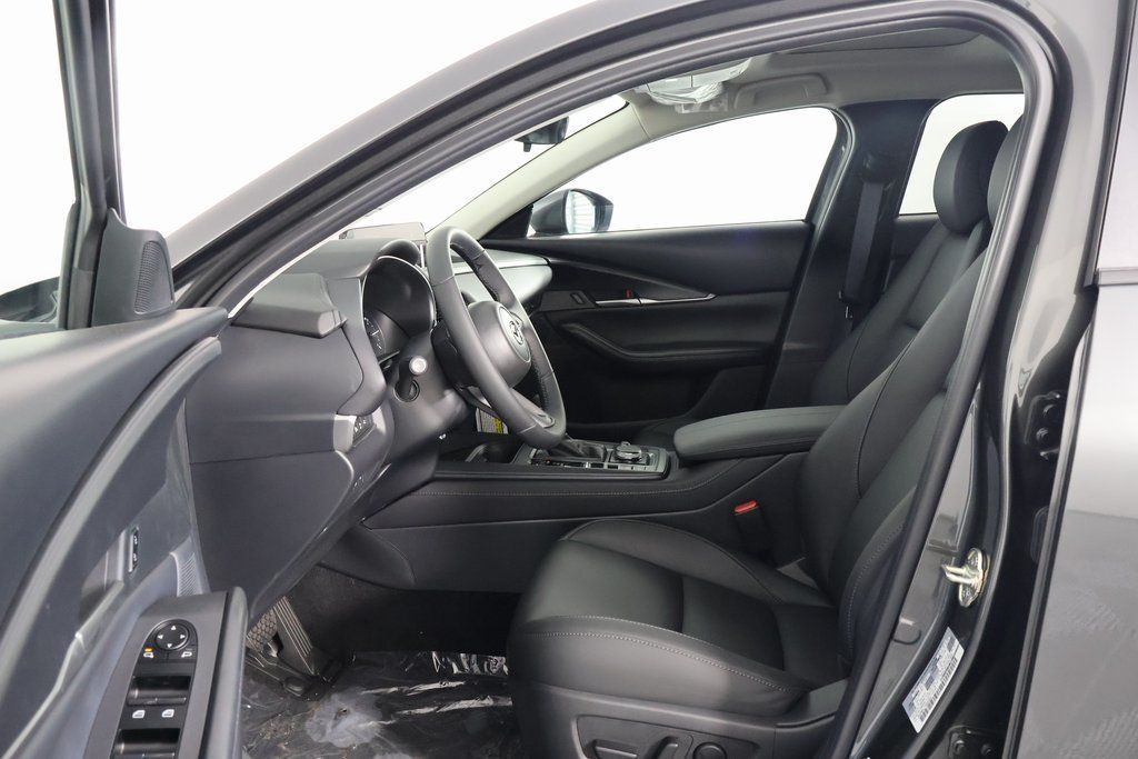 Thumbnail: 2026 Mazda CX-30 - 5
