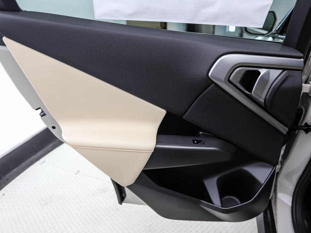 Thumbnail: 2026 BMW X3 - 21