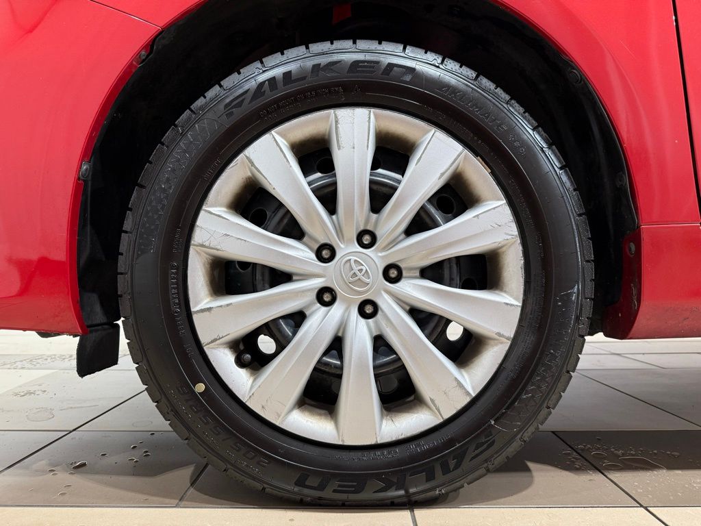 Thumbnail: 2012 Toyota Corolla - 9