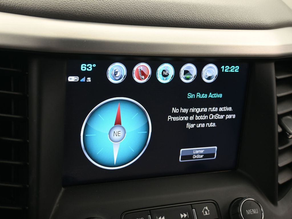 Used 2019 Summit White GMC SLE-2 image 19