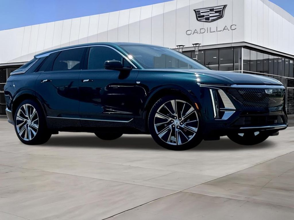 2025 Cadillac LYRIQ Luxury Emerald - Jim Hudson Acura - Image 2
