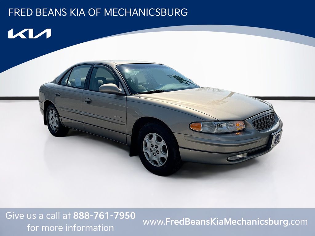 2001 Buick Regal LS Sedan FWD