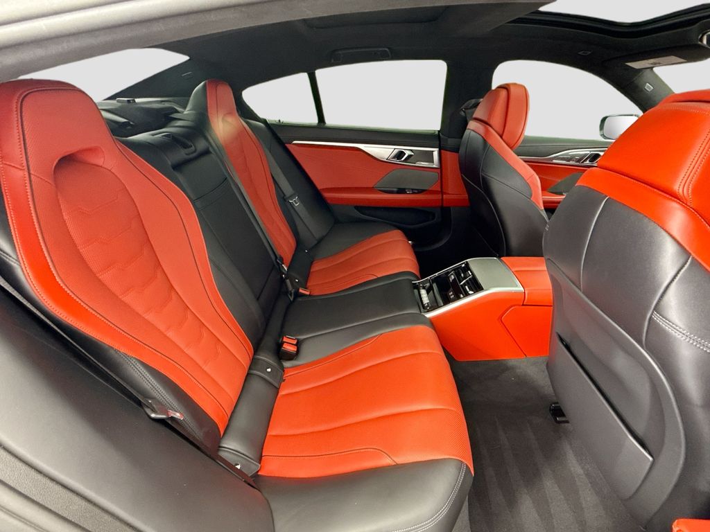 Thumbnail: 2023 BMW 8 Series - 21
