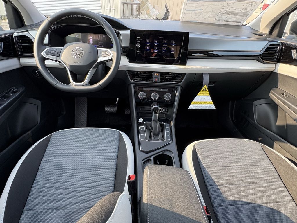 New 2025 Pure White Volkswagen 1.5T S image 23