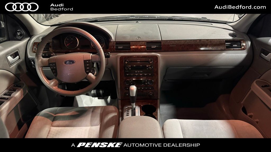 2006 Ford Five Hundred SEL 21