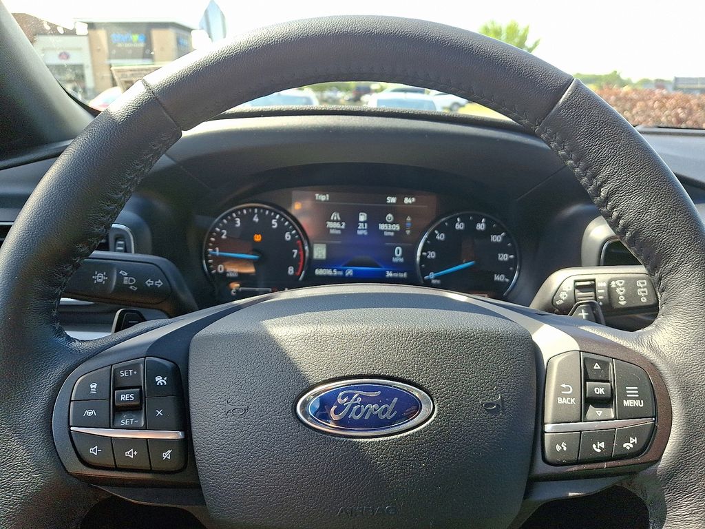 Thumbnail: 2020 Ford Explorer - 19