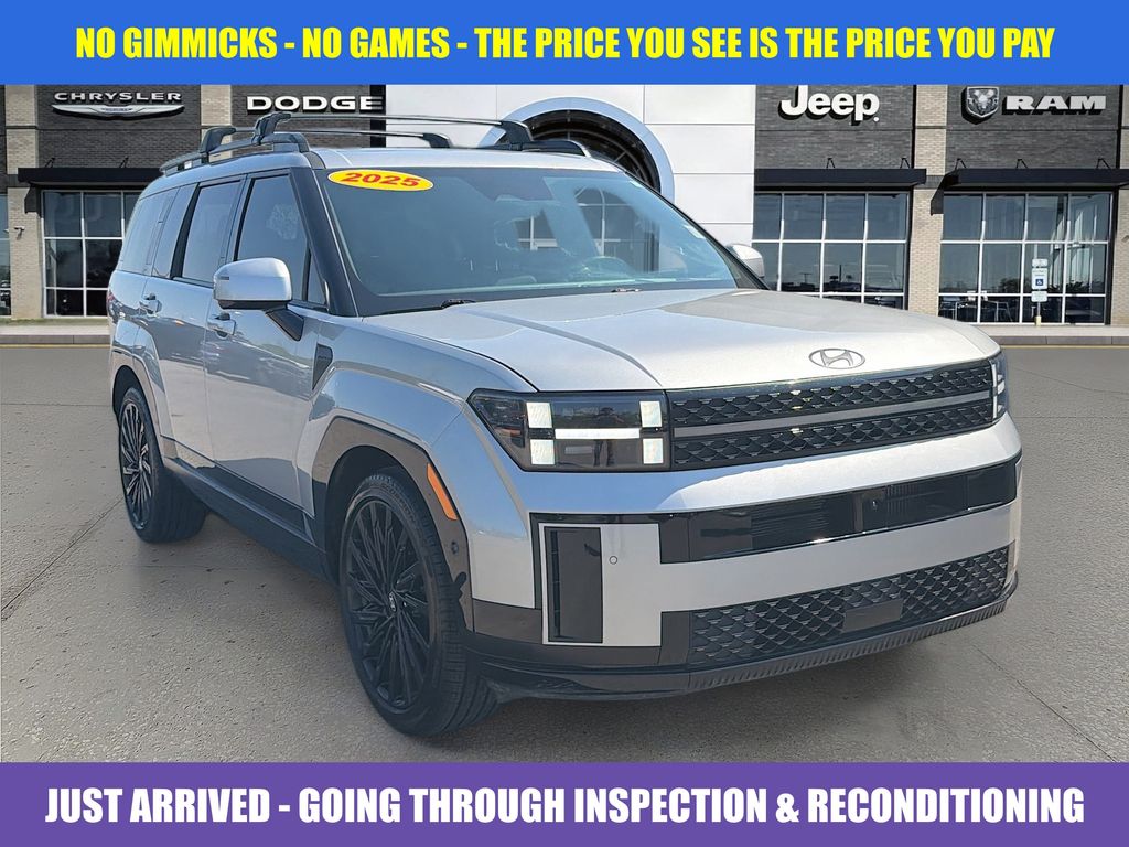 Shimmering Silver 2025 Hyundai Santa Fe Calligraphy FWD SUV / Crossover Front-Wheel Drive Automatic