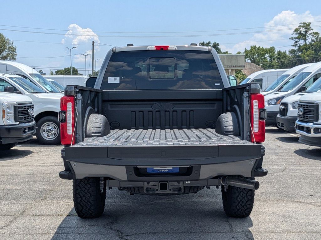 2025 Ford F-250 Super Duty Lariat