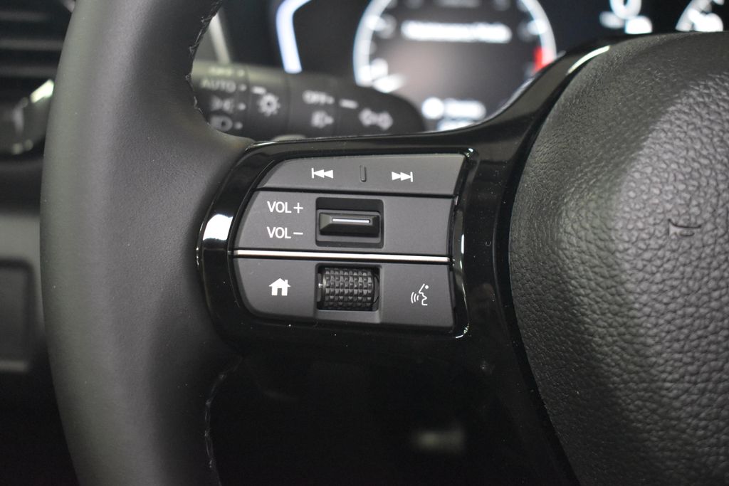 Thumbnail: 2025 Honda Pilot - 16