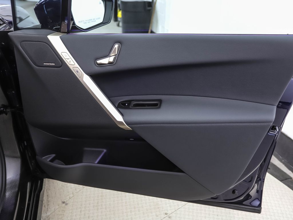 Thumbnail: 2026 BMW iX - 27