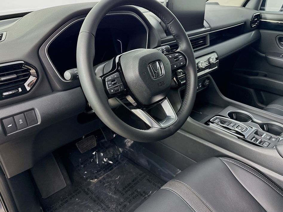 New Car 2025 Honda Pilot  Touring For Sale Under $50,000 In Austin, Texas