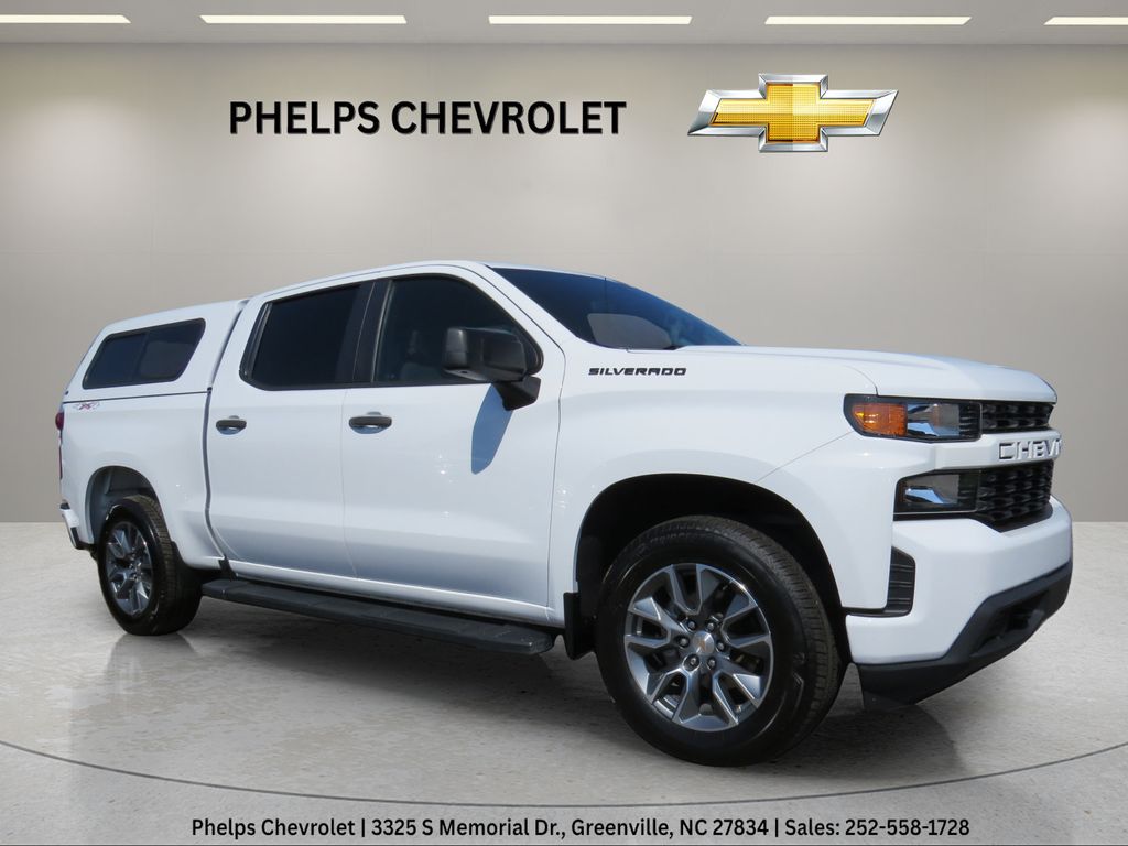 Summit White 2022 Chevrolet Silverado 1500 Pickup Truck Four-Wheel Drive 8-Speed Automatic