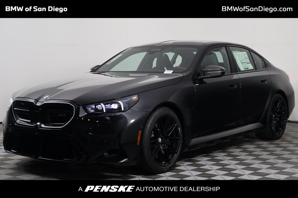 Thumbnail: 2026 BMW M5 - 1