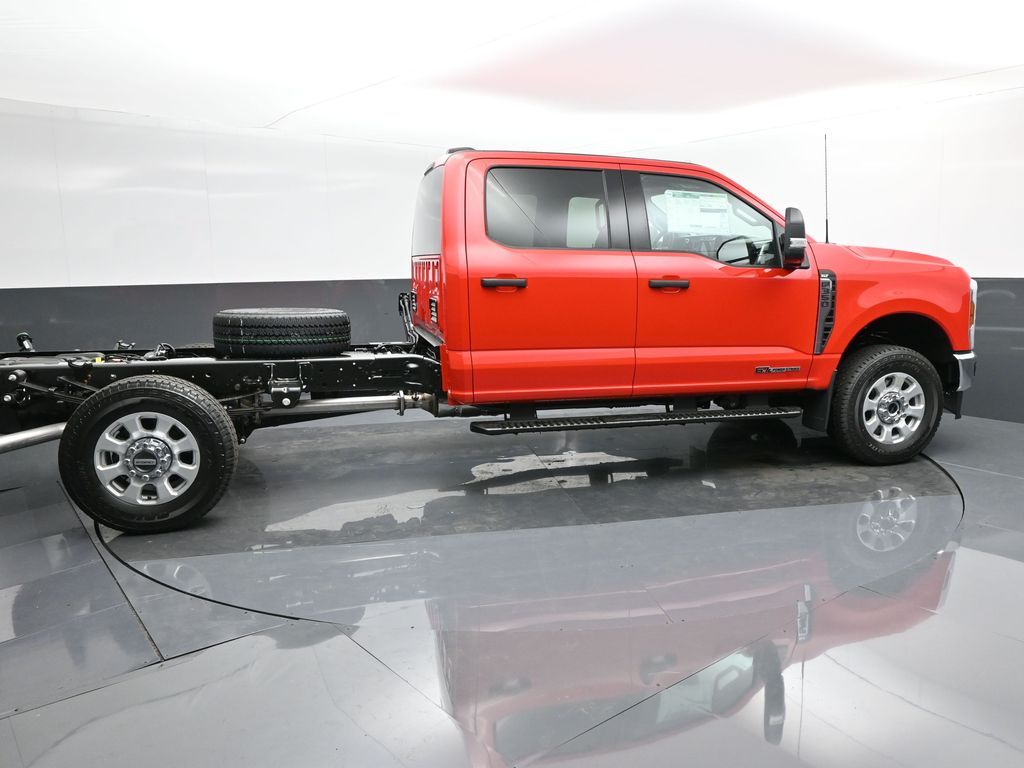 2024 Ford F-350 Super Duty XLT