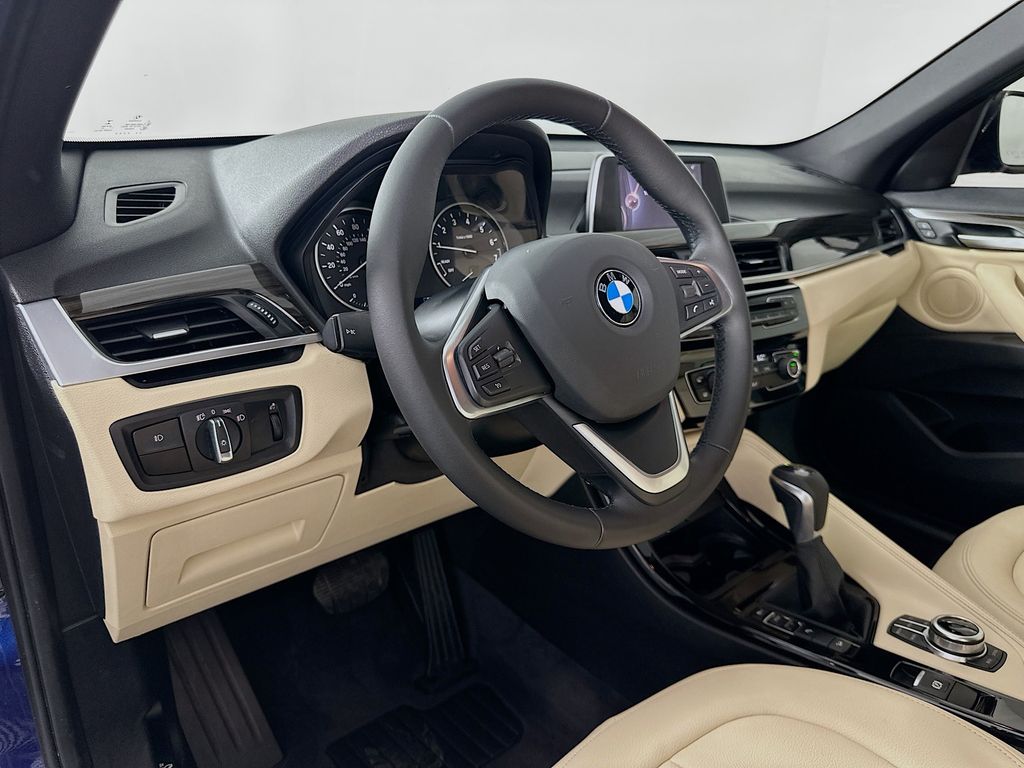 Thumbnail: 2016 BMW X1 - 9