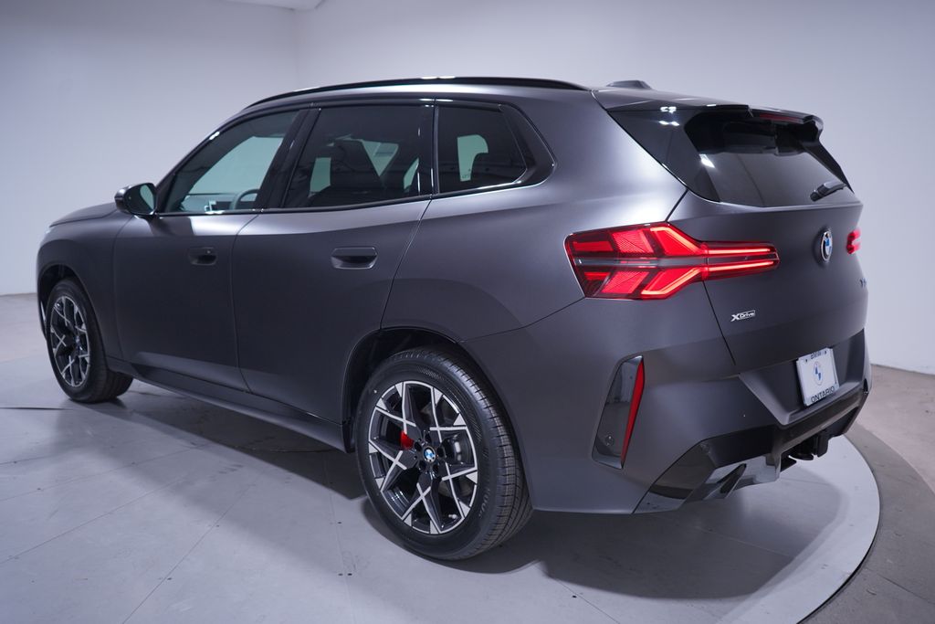 Thumbnail: 2026 BMW X3 - 3