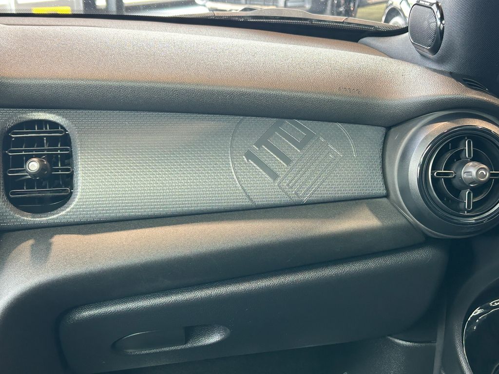 Thumbnail: 2024 MINI Cooper - 25