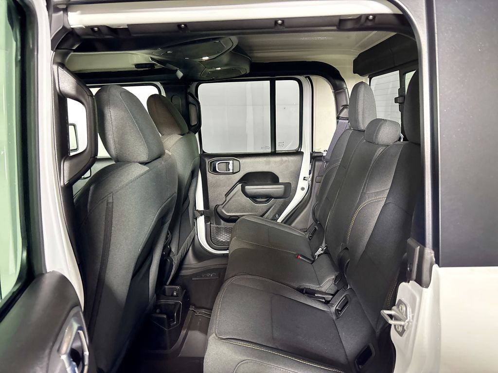 2026 Jeep Gladiator Sport S