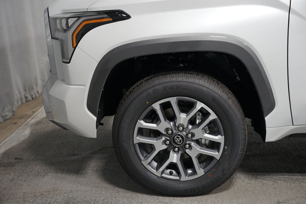 Thumbnail: 2025 Toyota Tundra - 5