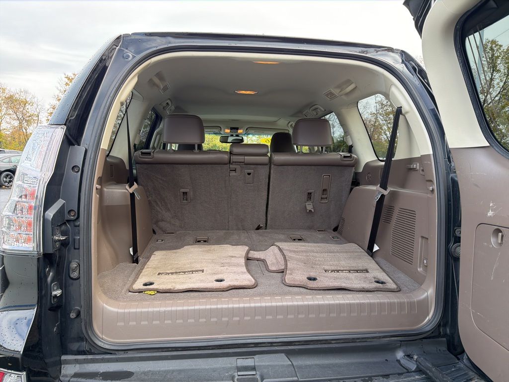 Thumbnail: 2016 Lexus GX - 22