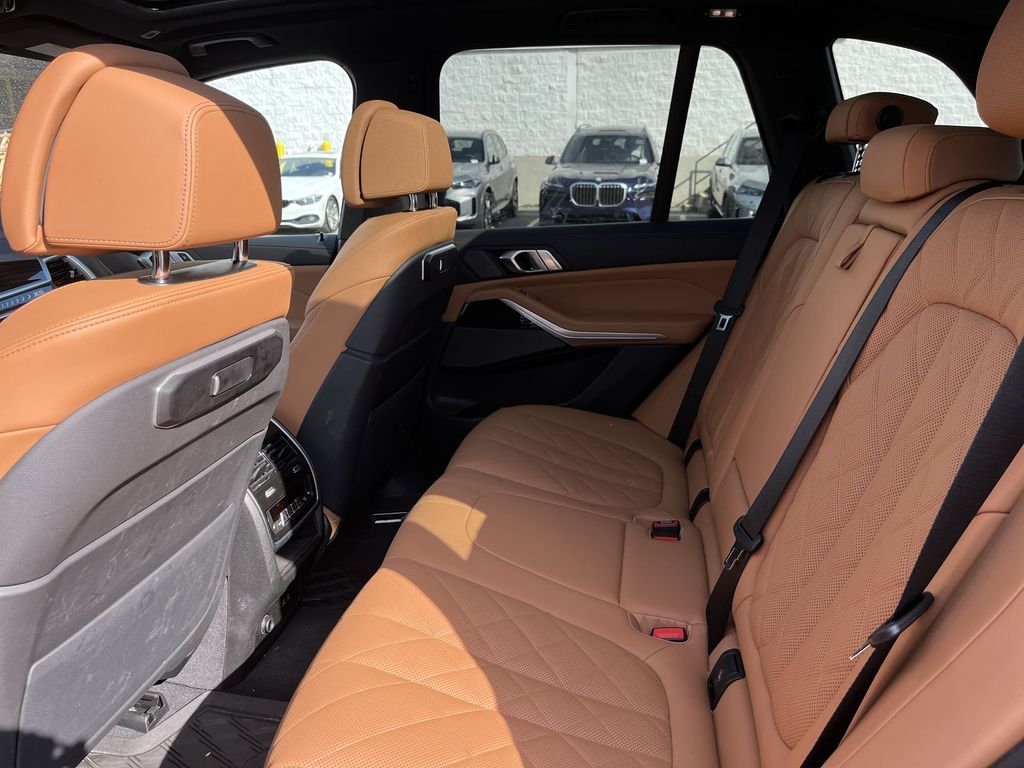 Thumbnail: 2026 BMW X5 - 22