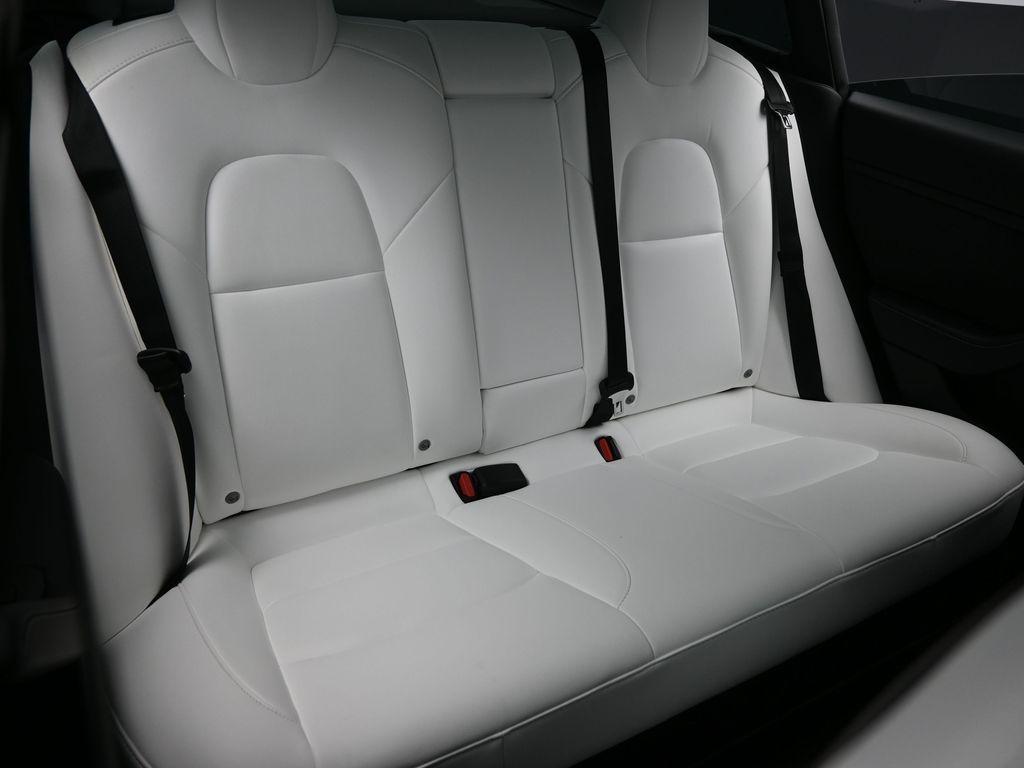 2021 Tesla Model 3 Standard Range Plus Rear-Wheel Drive