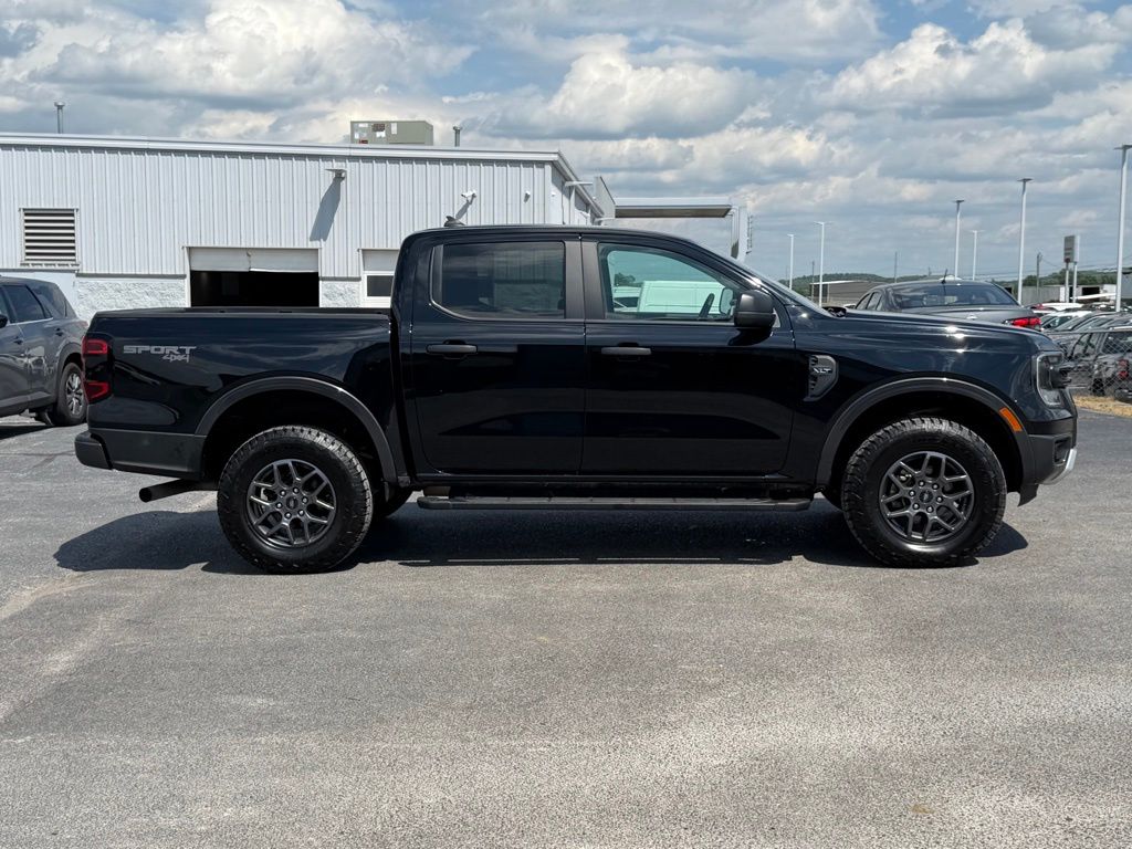 View vehicle photo 4