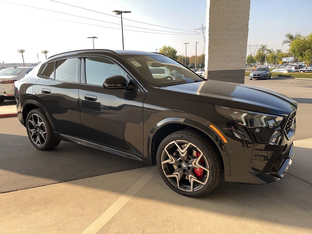 2025 BMW X2 xDrive28i 4