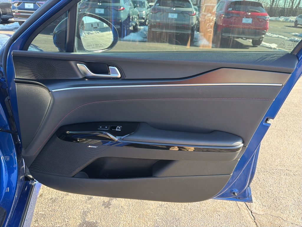 Thumbnail: 2022 Kia K5 - 26