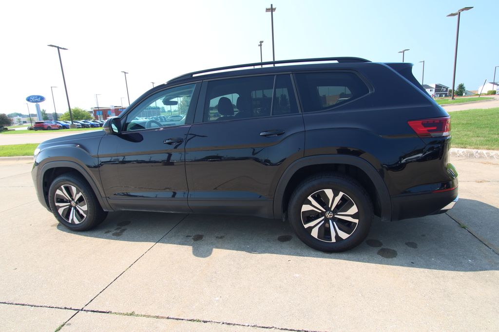 Used 2025 Volkswagen Atlas SUV