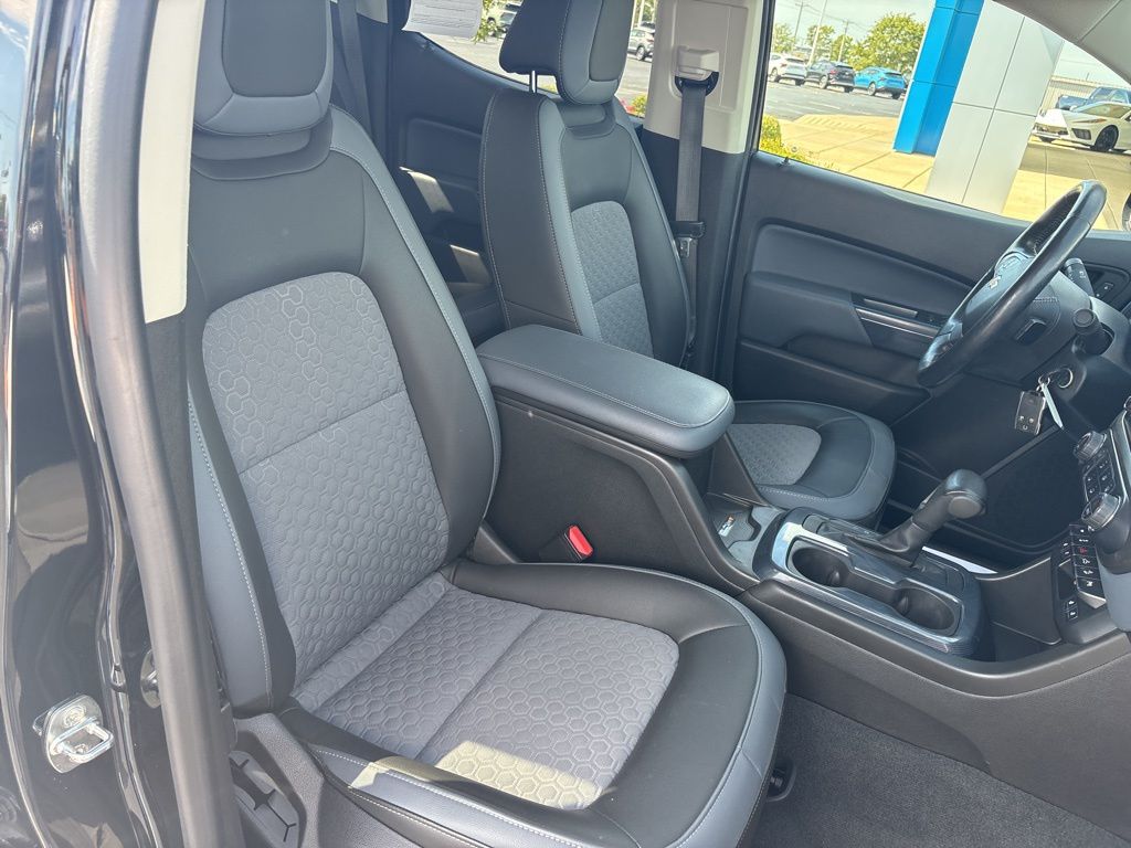 2021 Chevrolet Colorado Z71 photo 16
