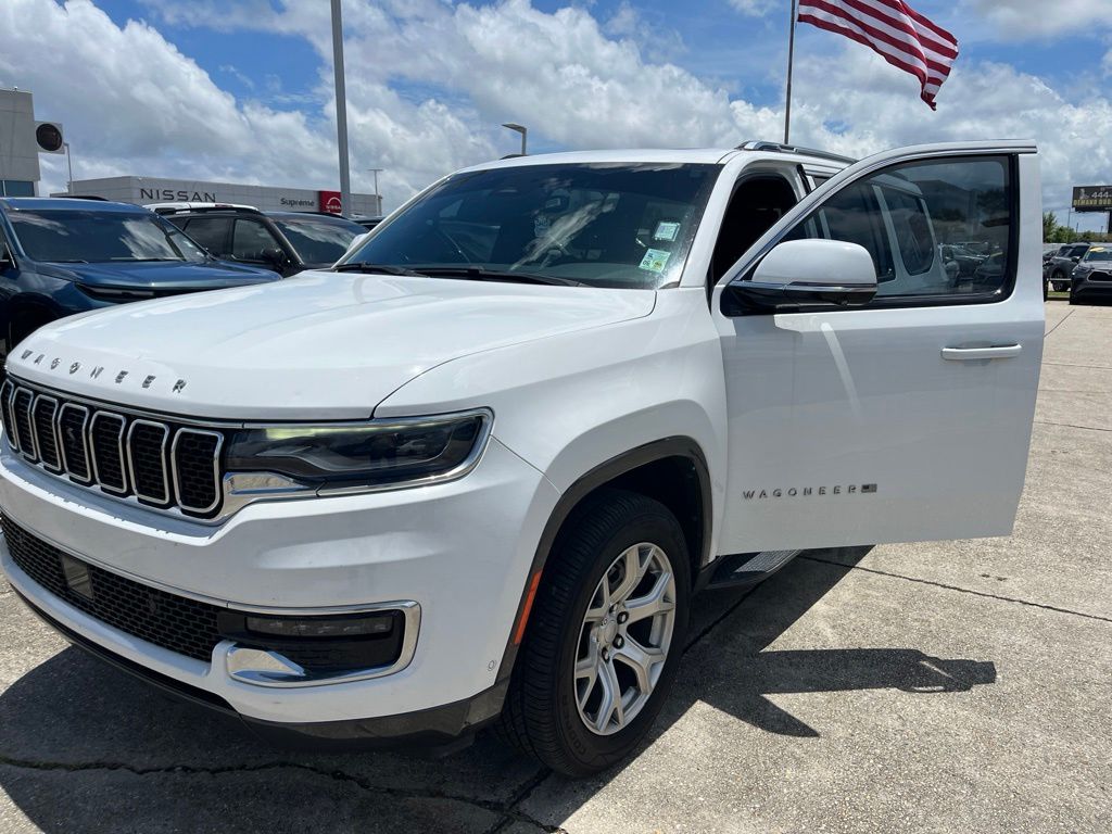 Bright White Clearcoat 2022 Jeep Wagoneer Series I RWD SUV / Crossover 4X2 8-Speed Automatic