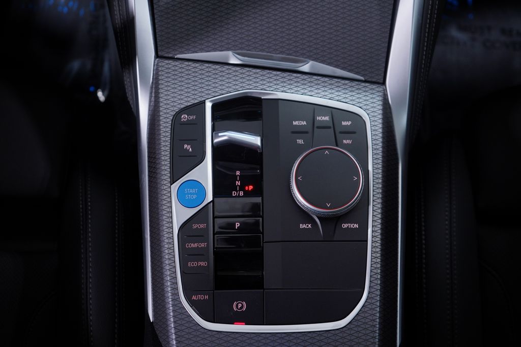 2025 BMW i4 eDrive40 14
