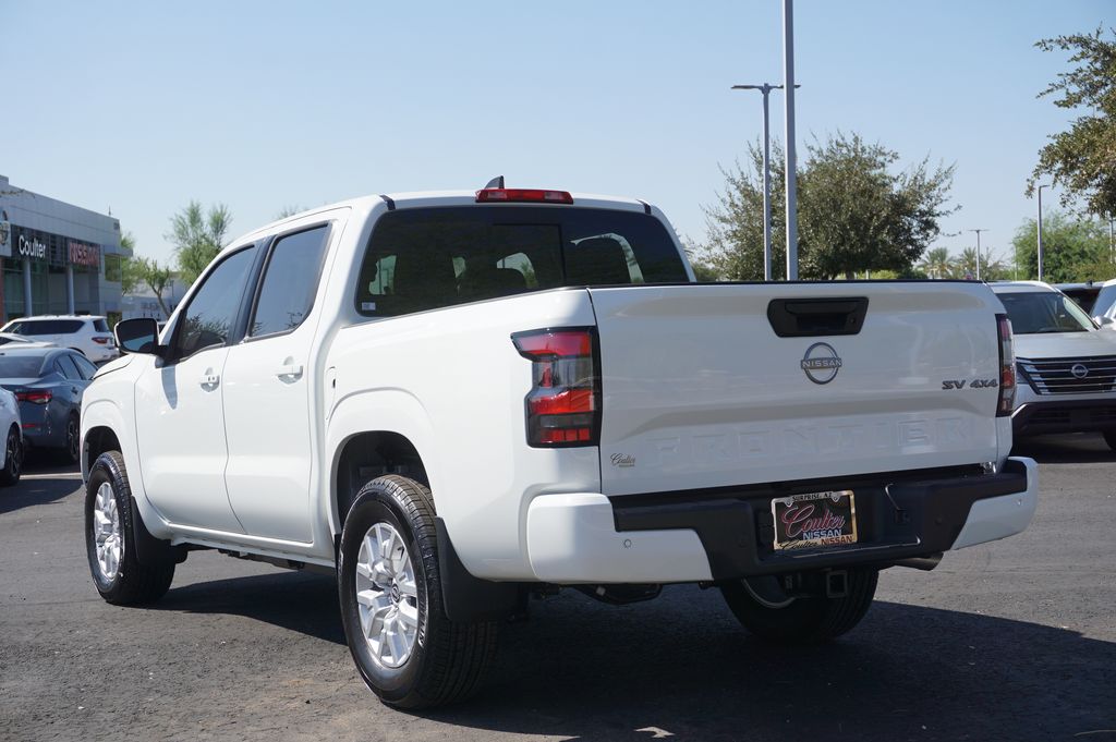 2024 Nissan Frontier SV 3