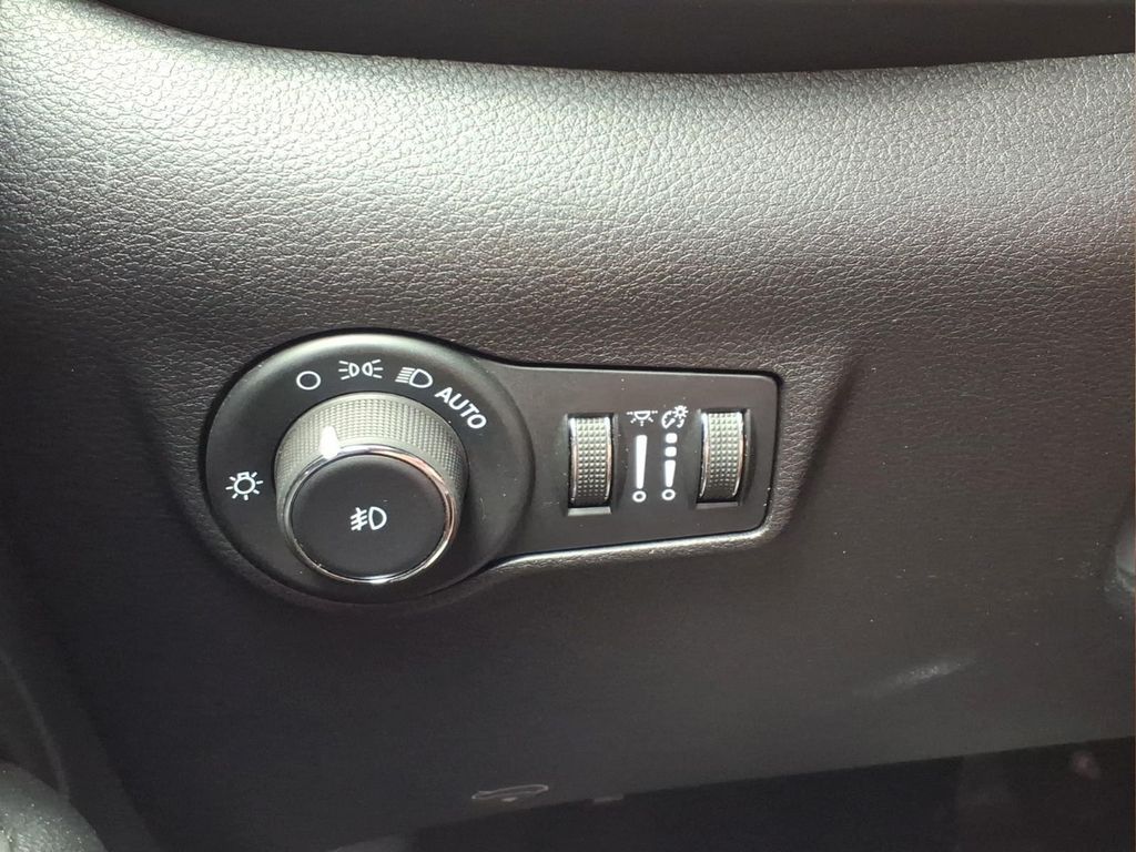 JeepCompass16