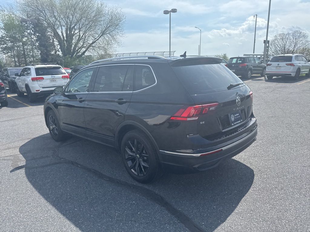 2024 Volkswagen Tiguan 2.0T SE Black at Sutliff Volkswagen