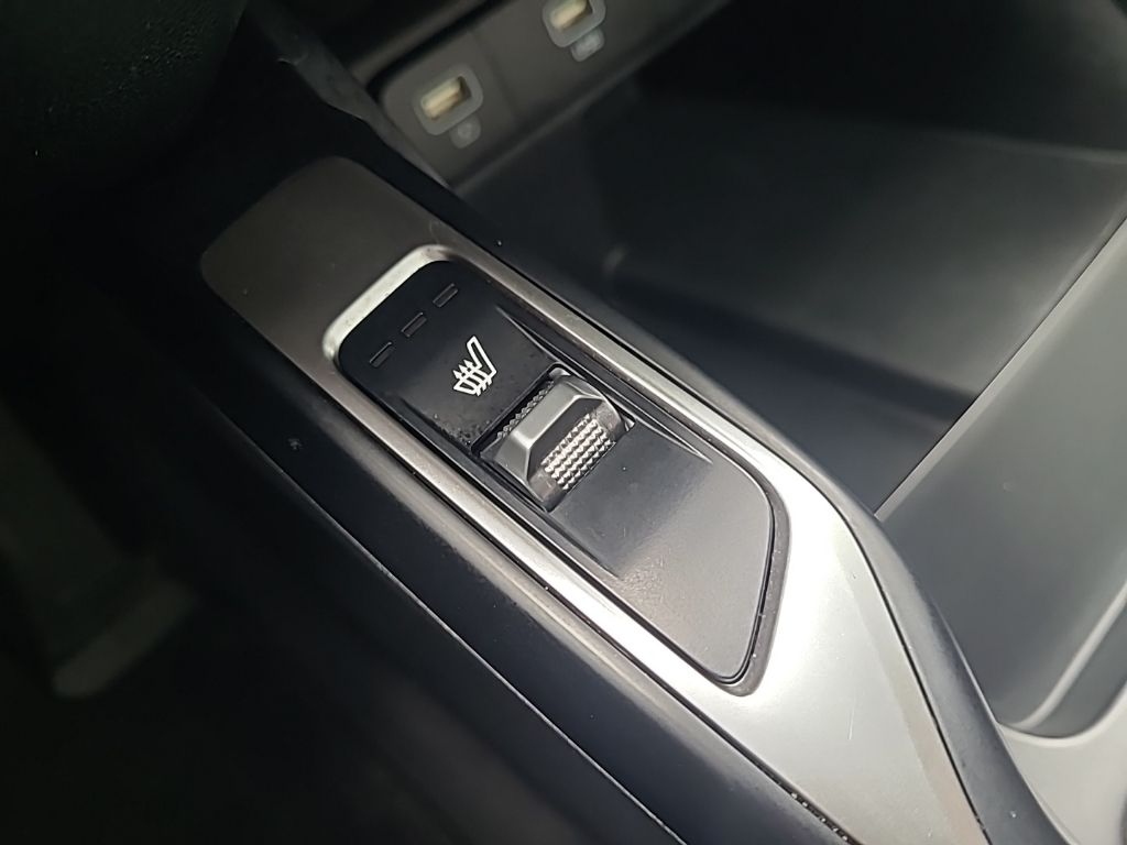 used 2022 Kia Sorento car, priced at $25,941