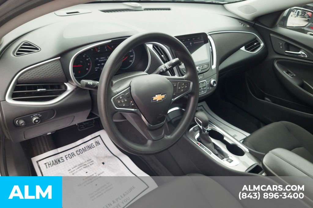 Used 2024 Gray Chevrolet LT image 14