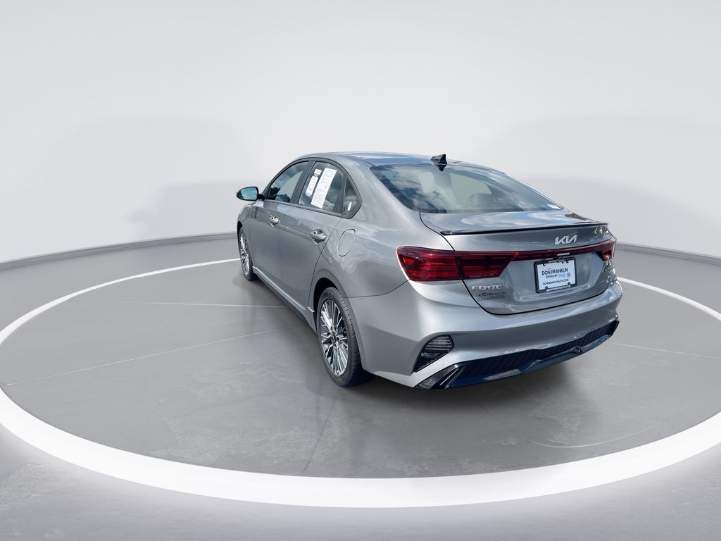 Certified Used 2022 Gray Kia GT-Line image 5