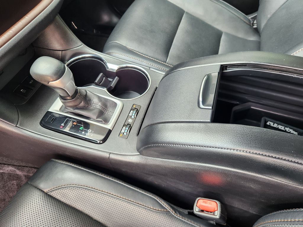 2016 Toyota Highlander Limited Black at Autostrade