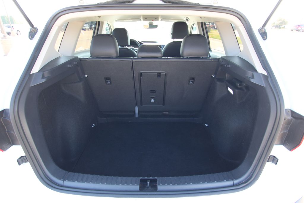 Used 2024 Volkswagen Taos SUV