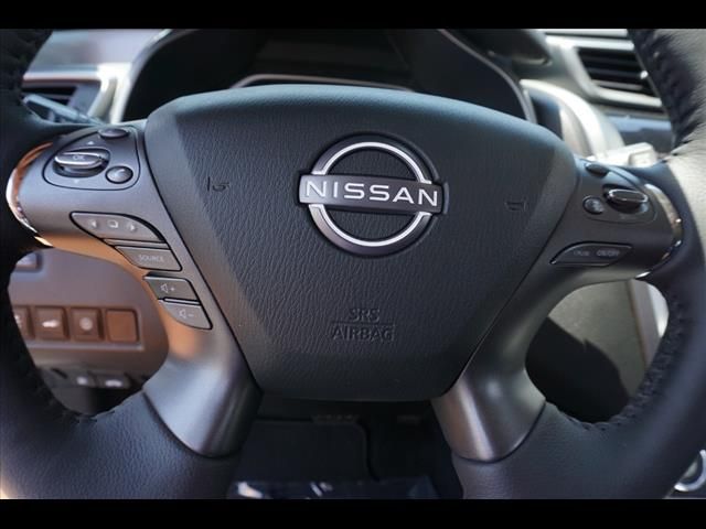 2024 Nissan Murano SL 17