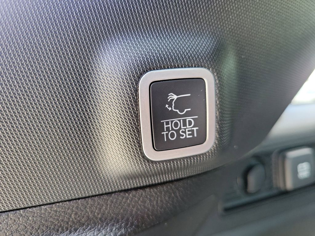 New 2026 Black Jeep Altitude image 9