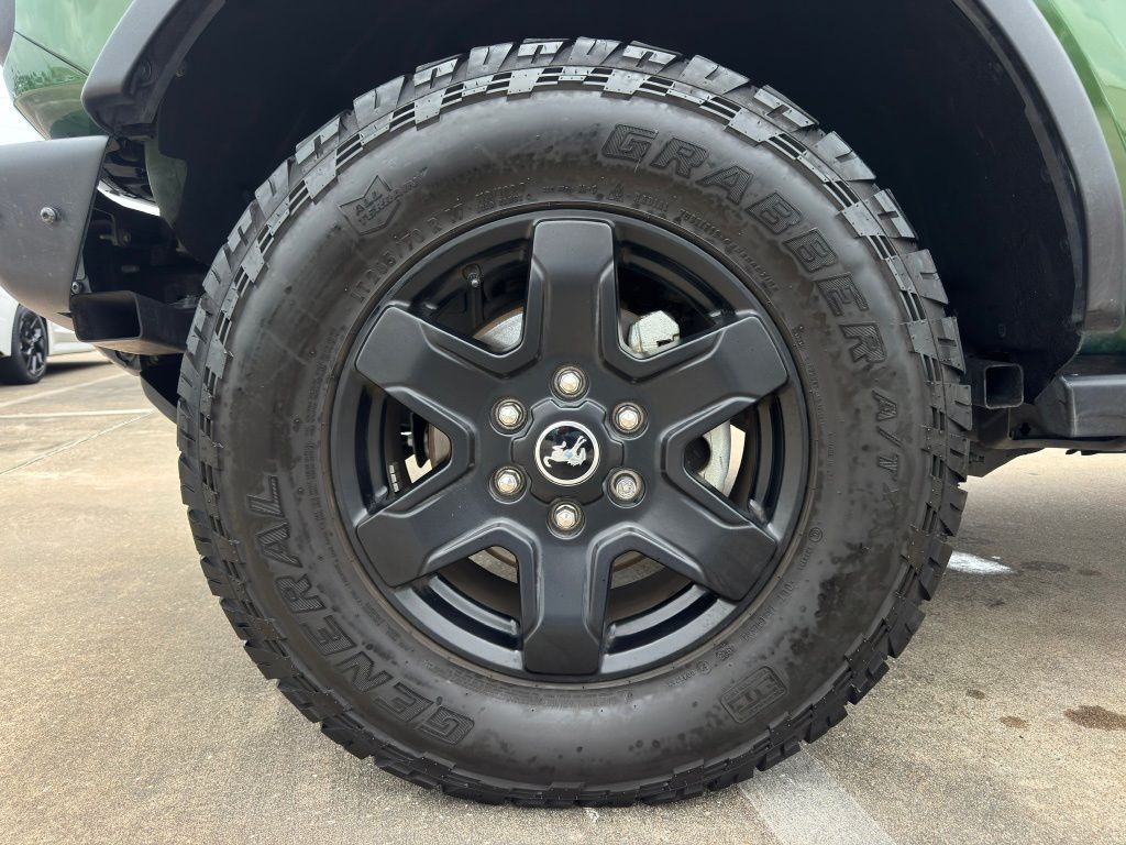 2024 Ford Bronco Black Diamond Green at Legacy Ford