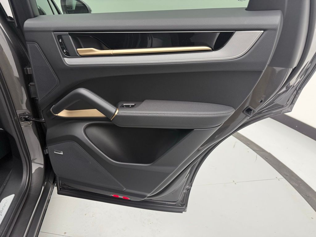 Thumbnail: 2026 Porsche  - 32